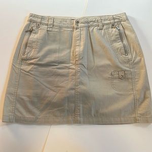 French Cuff khaki cotton skort -size 10